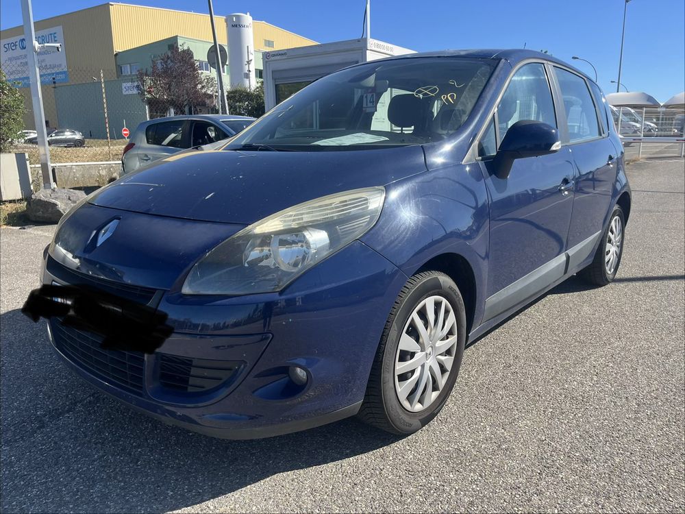 Sc&eacute;nic III Scenic III TCe 130 Expression Euro 5 2009 occasion 38340 Voreppe