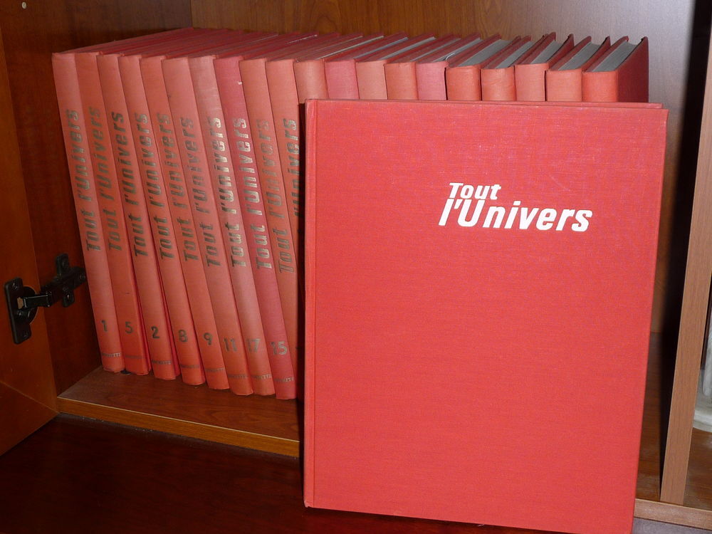 collection tout l univers 20 volumes (ancien) Livres et BD