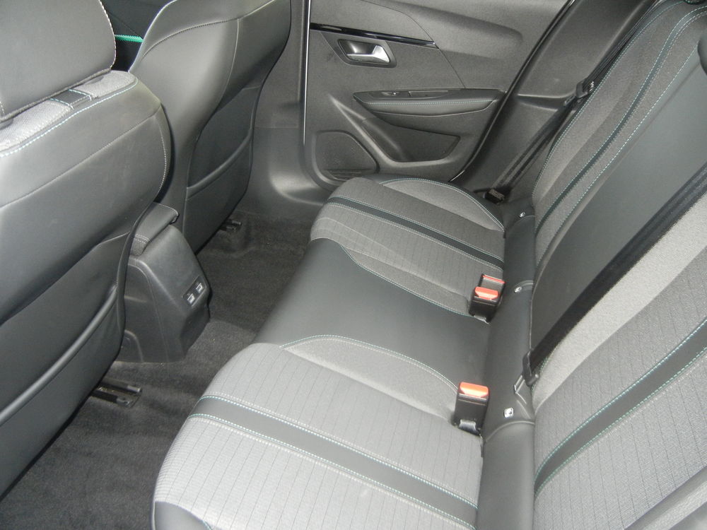 208 CAMERA/CLIM*AUTO/NAV/PDC/16 2021 occasion BE-8900 Ieper (Ypres)