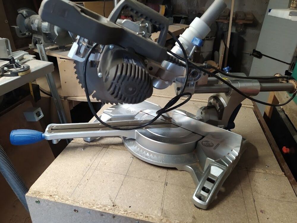 scie a onglet electrique Bricolage