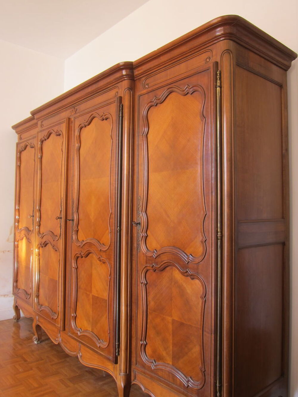 Armoire R&eacute;gence Meubles