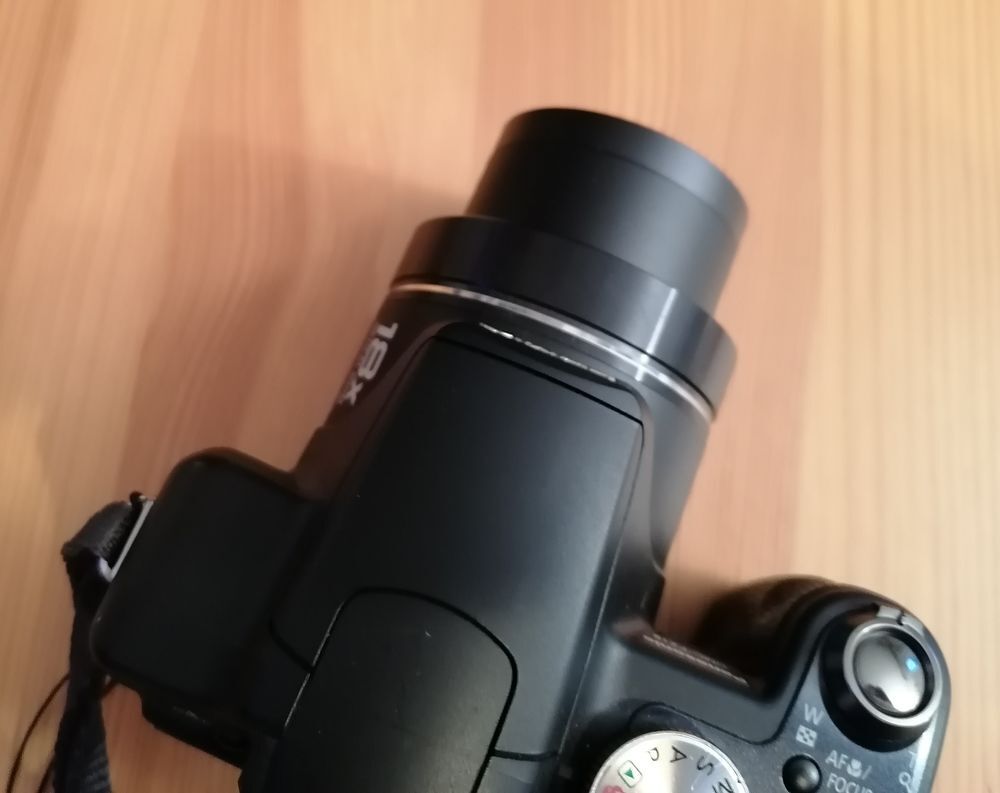 Panasonic Lumix DMC-FZ18 avec accessoires Photos/Video/TV
