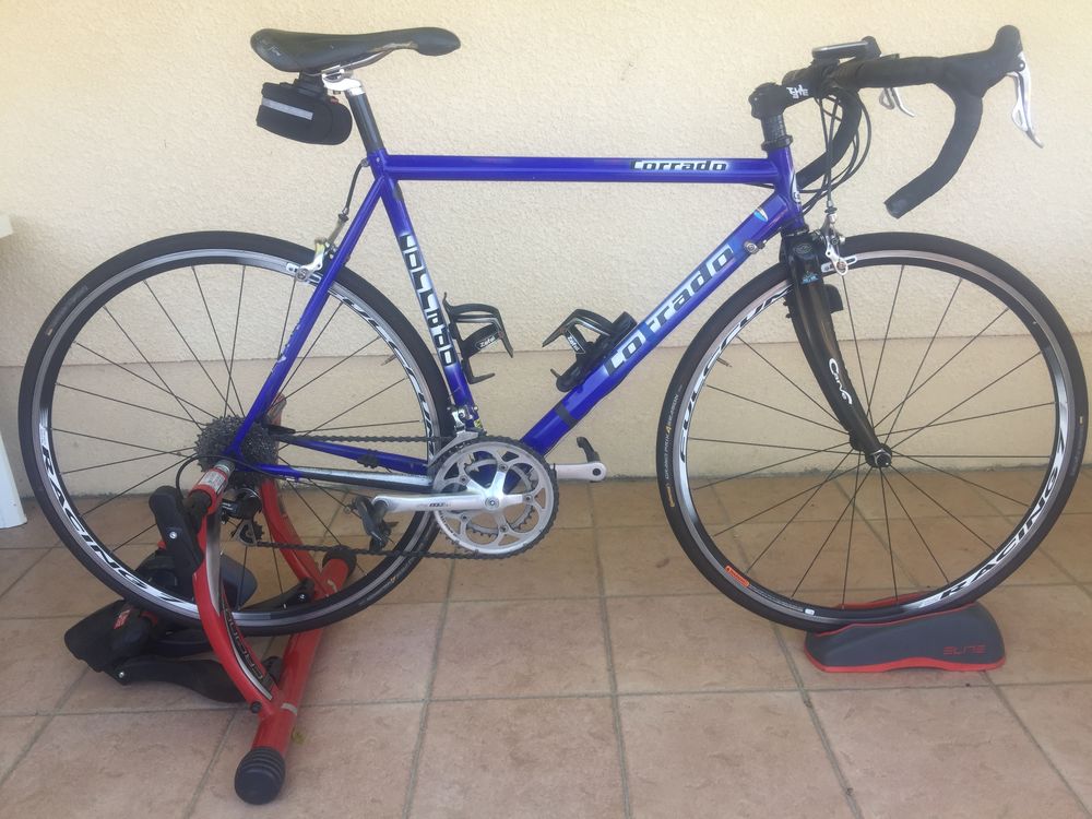 V&eacute;lo route Corrado et Home trainer Elite complet Vélos