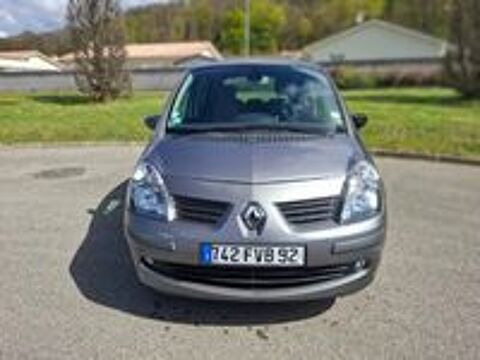 Modus 1.6 16v 110 Alyum&sup2; 2007 occasion 69320 Feyzin