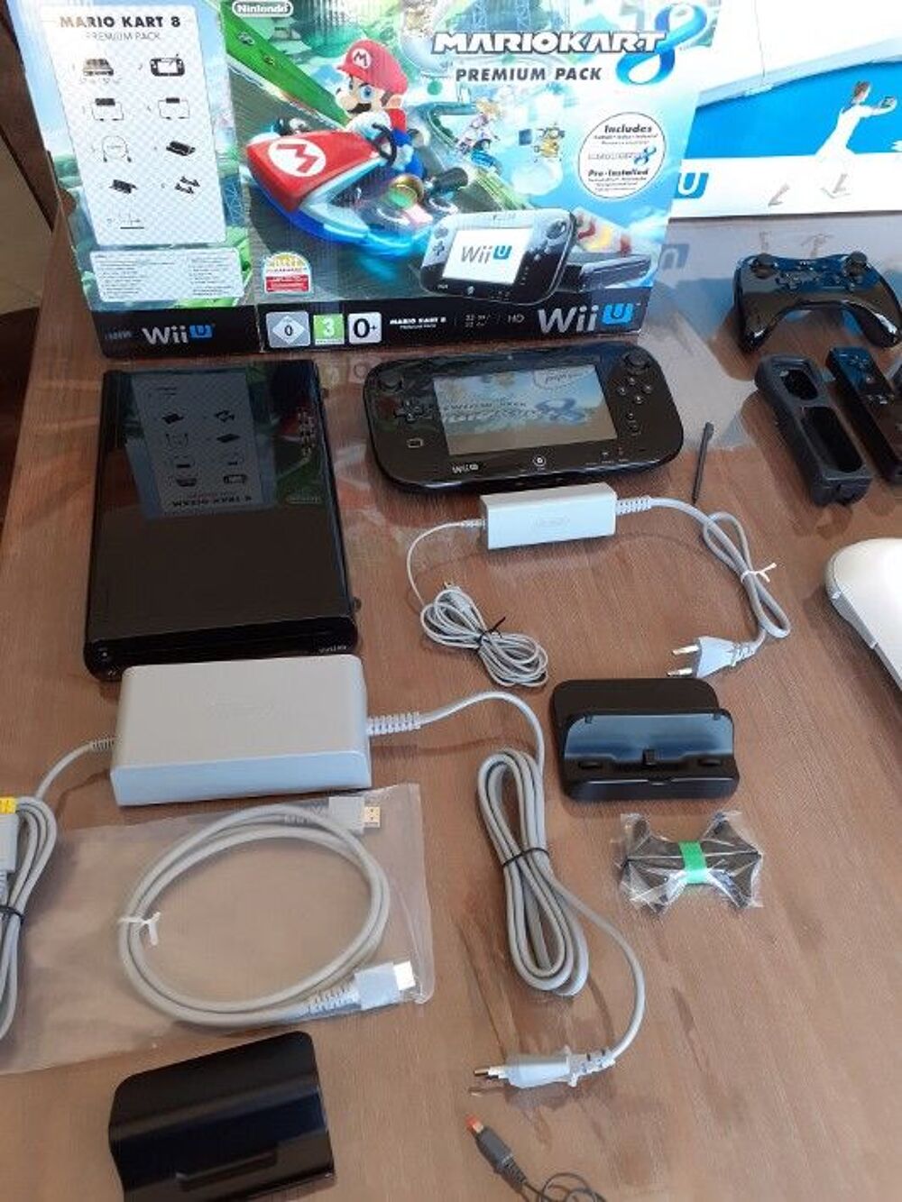 Wii U Mario Kart 8 Pack Premium Consoles et jeux vidéos