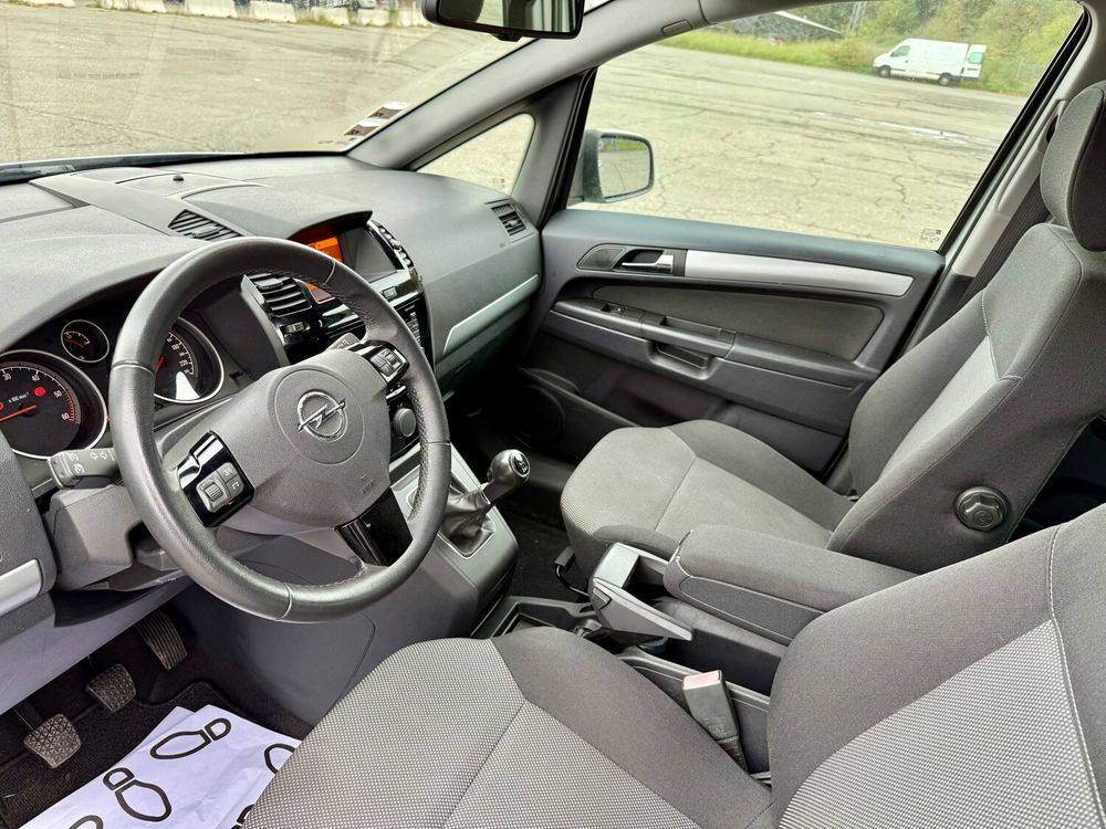 Zafira 1.7 CDTI - 125 ch FAP Connect Pack 2013 occasion 65800 Aureilhan