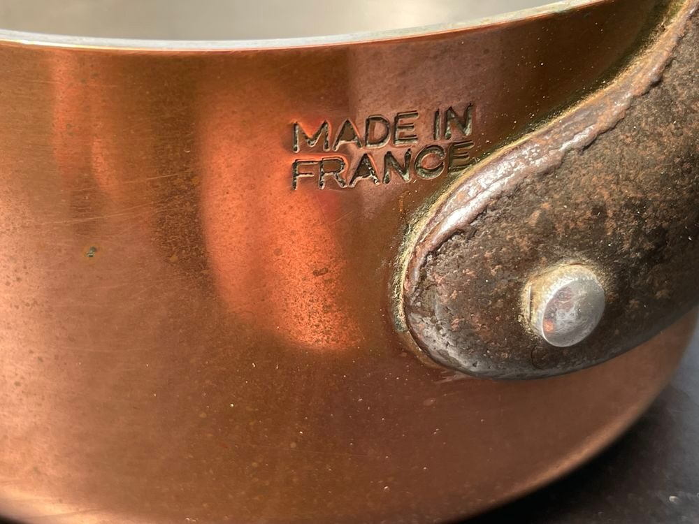 SERIE DE 5 CASSEROLES EN CUIVRE Décoration