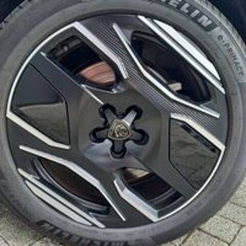 3008 ADML/AMBIENT/CUIR/FOCAL/KAM360/TOIT*PANO/20 2024 occasion BE-8900 Ieper (Ypres)