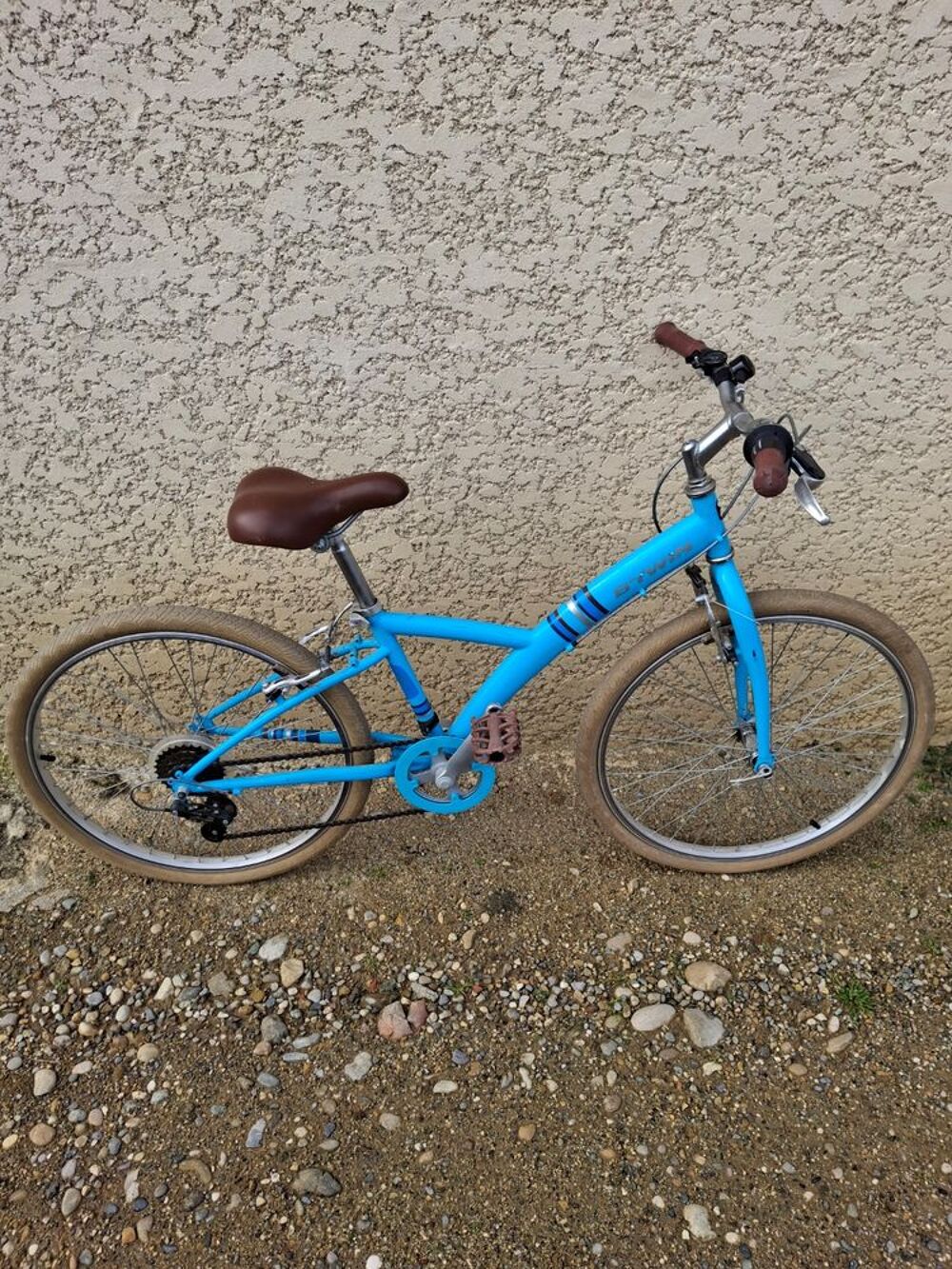 V&eacute;lo Fille tr&egrave;s bon &eacute;tat Vlos