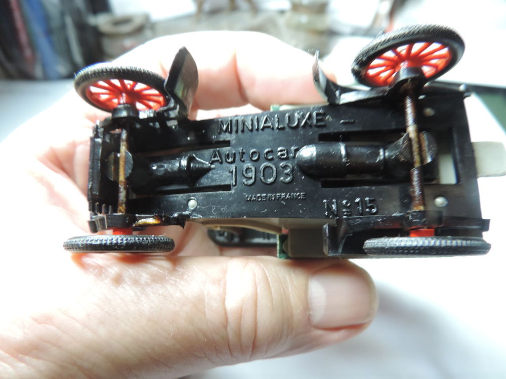 MINIALUXE - AUTOCAR 1903 - Echelle : 1/43 &egrave;me. 