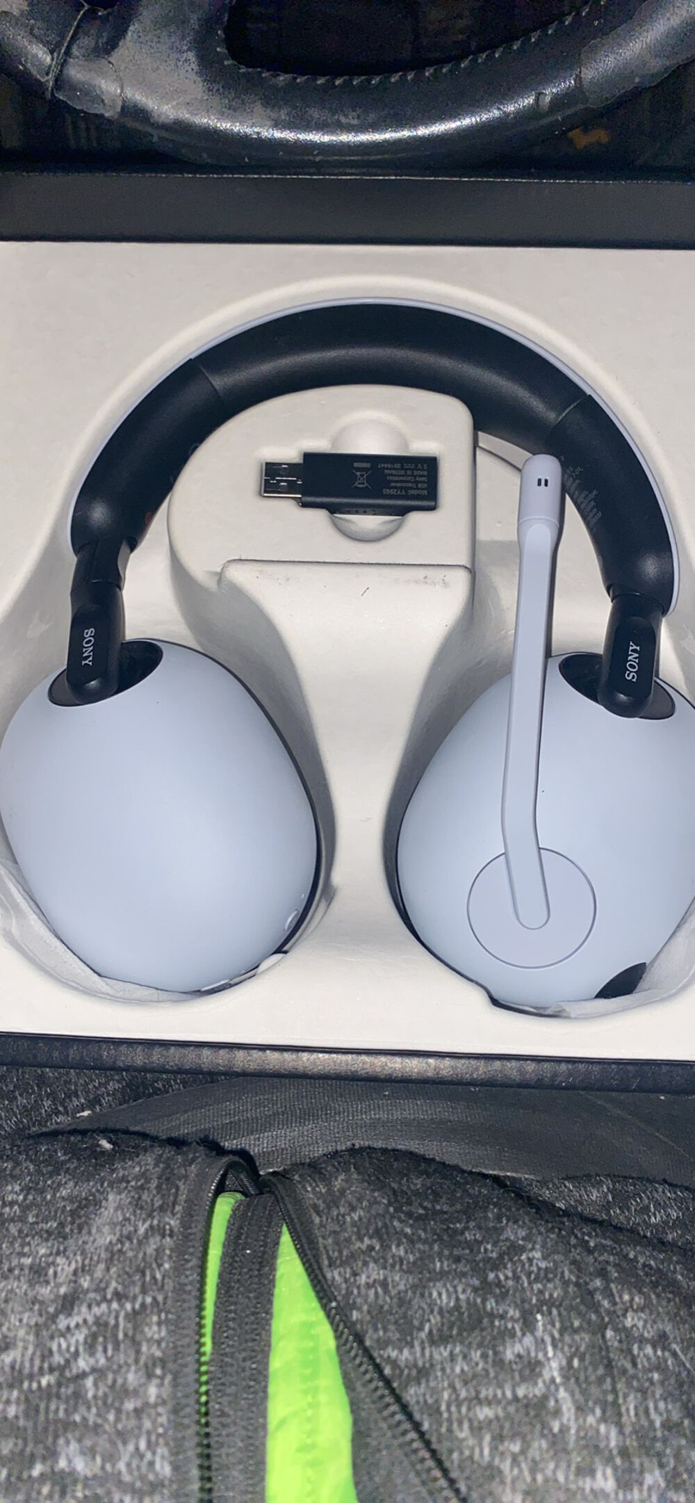 Casque Sony inzone h7
Contacter moi directement 0611539246 Audio et hifi