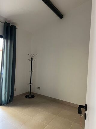  Appartement à louer 2 pièces 45 m²