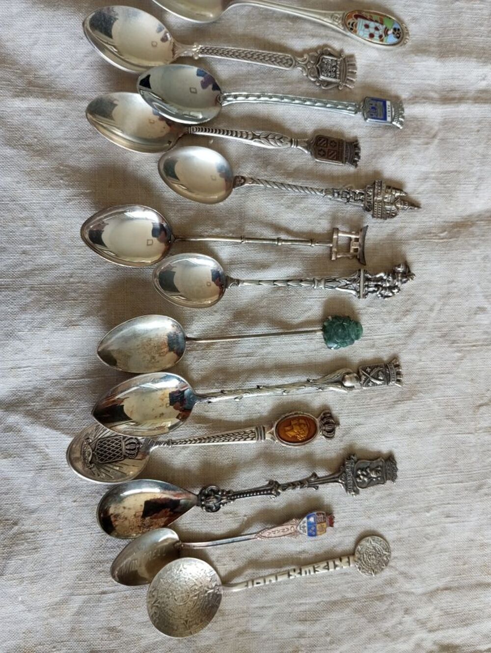 petites cuill&egrave;res de collection 