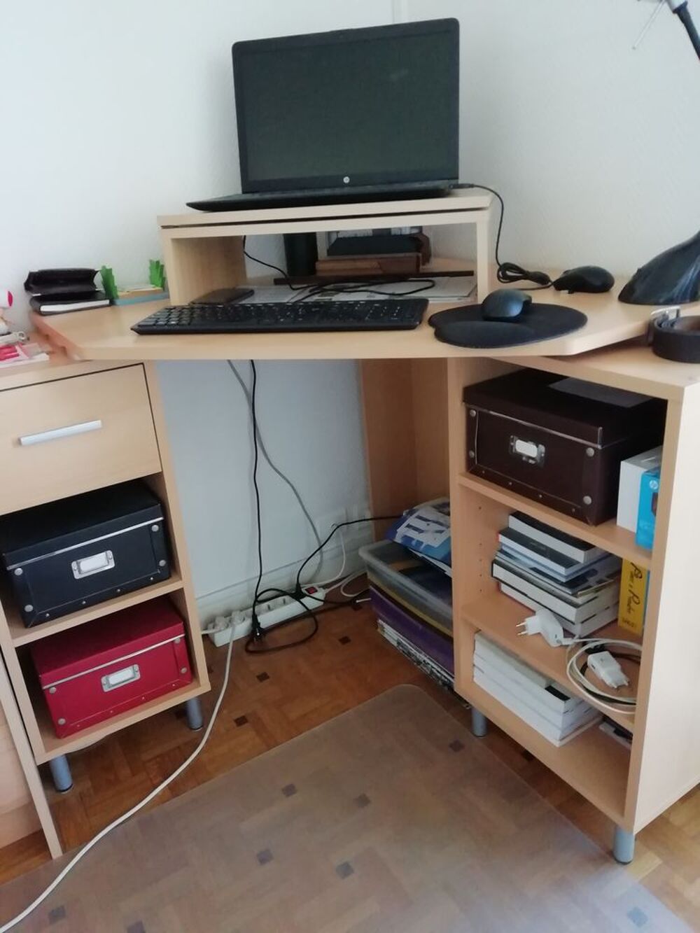 Bureau &eacute;tudiant en bois couleur pin Meubles