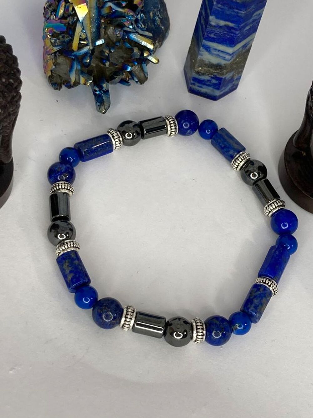 Bracelet en v&eacute;ritable pierres semi-pr&eacute;cieuses Bijoux et montres
