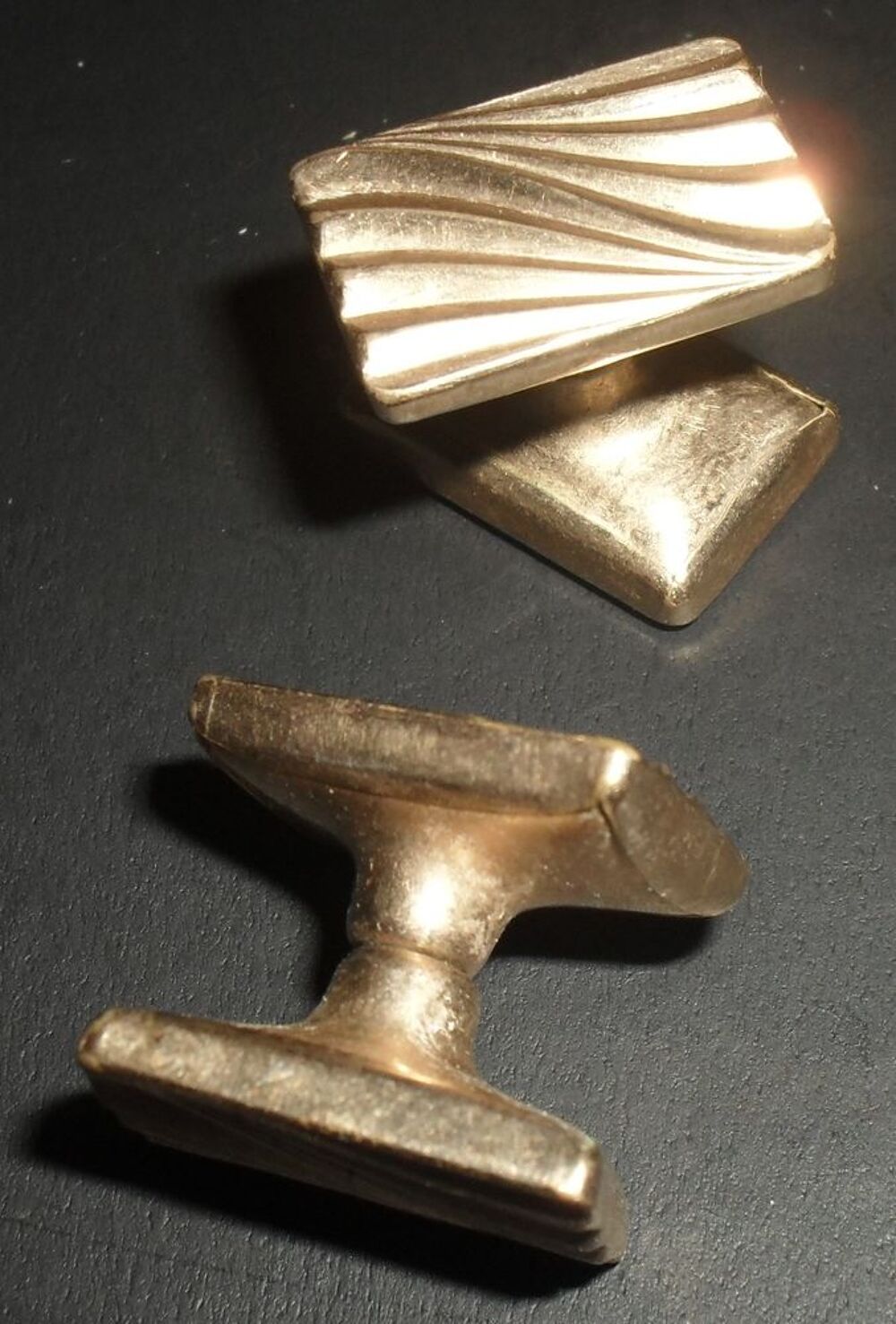 2 paires de Boutons de Manchettes Vintage Bijoux et montres