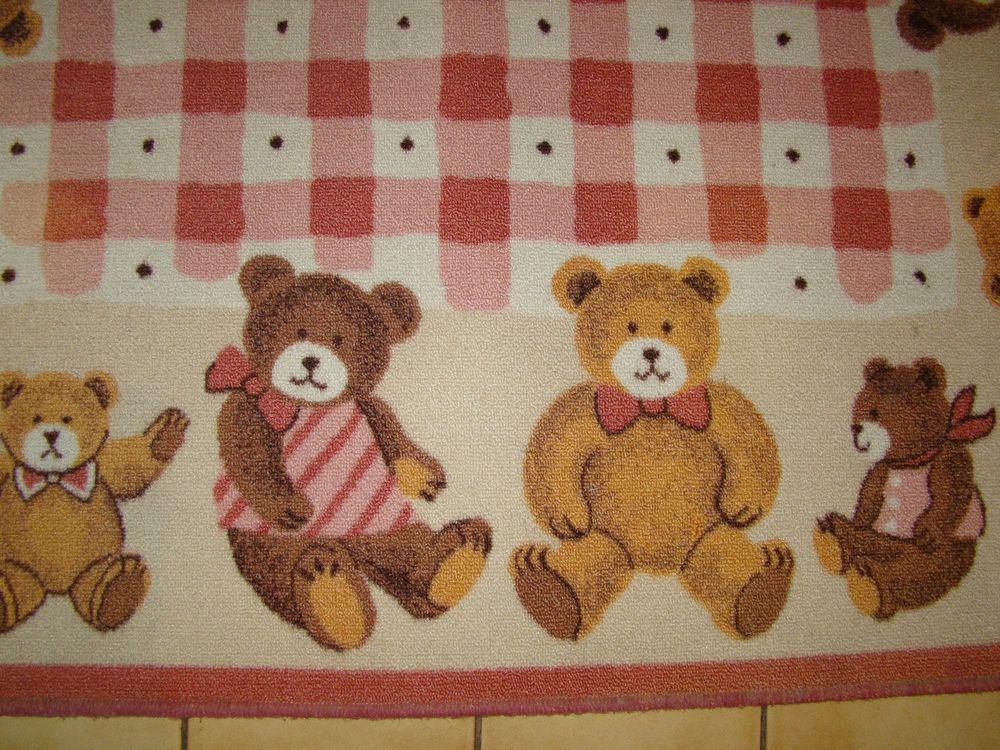 Tapis de chambre b&eacute;b&eacute; / enfant 1,10 m x 1,30 m Décoration