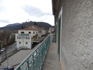  Appartement à louer 3 pièces 56 m²