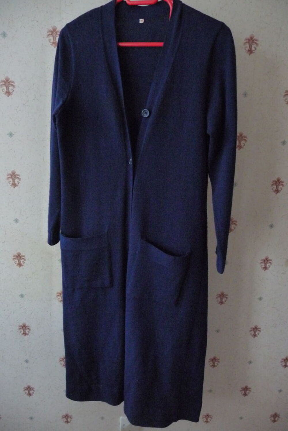 GRANDE VESTE LAINE DE 1 M 15 FEMME T 40/42 Vêtements