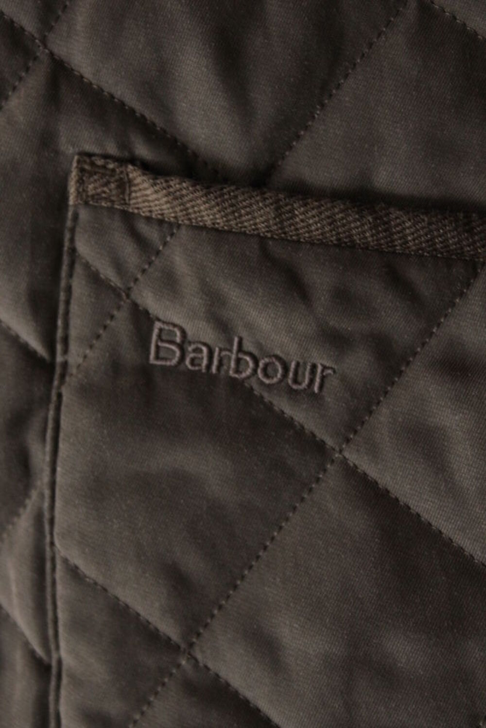 Veste 3/4 matelass&eacute;e BARBOUR 
T.L (48/50) Vêtements