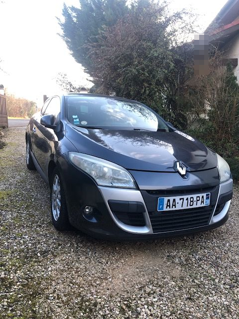 Renault megane coupe M&eacute;gane Coup&eacute; 1.9 DCI Privi