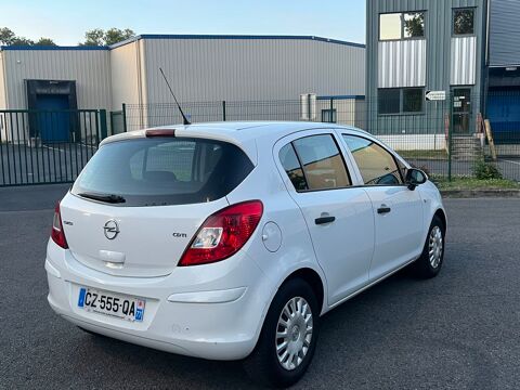 Opel corsa D 1.3 CDTI 75 CH ECOFLEX