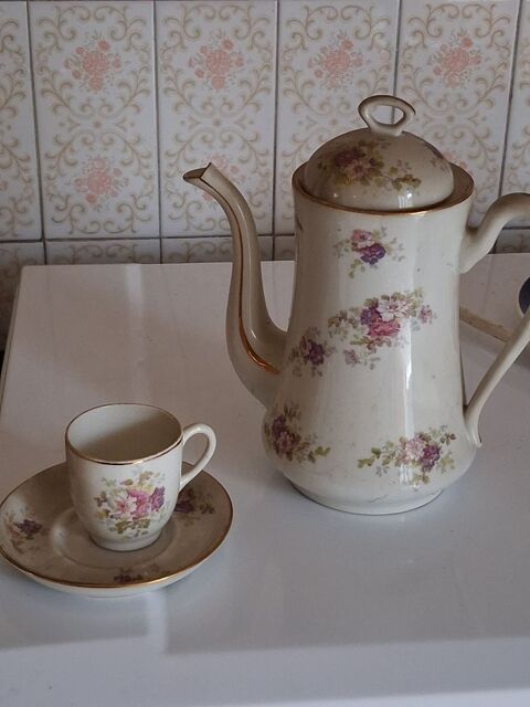 SERVICE CAFE LIMOGES 40 Niherne (36)