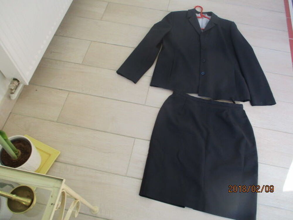 Costume Vtements