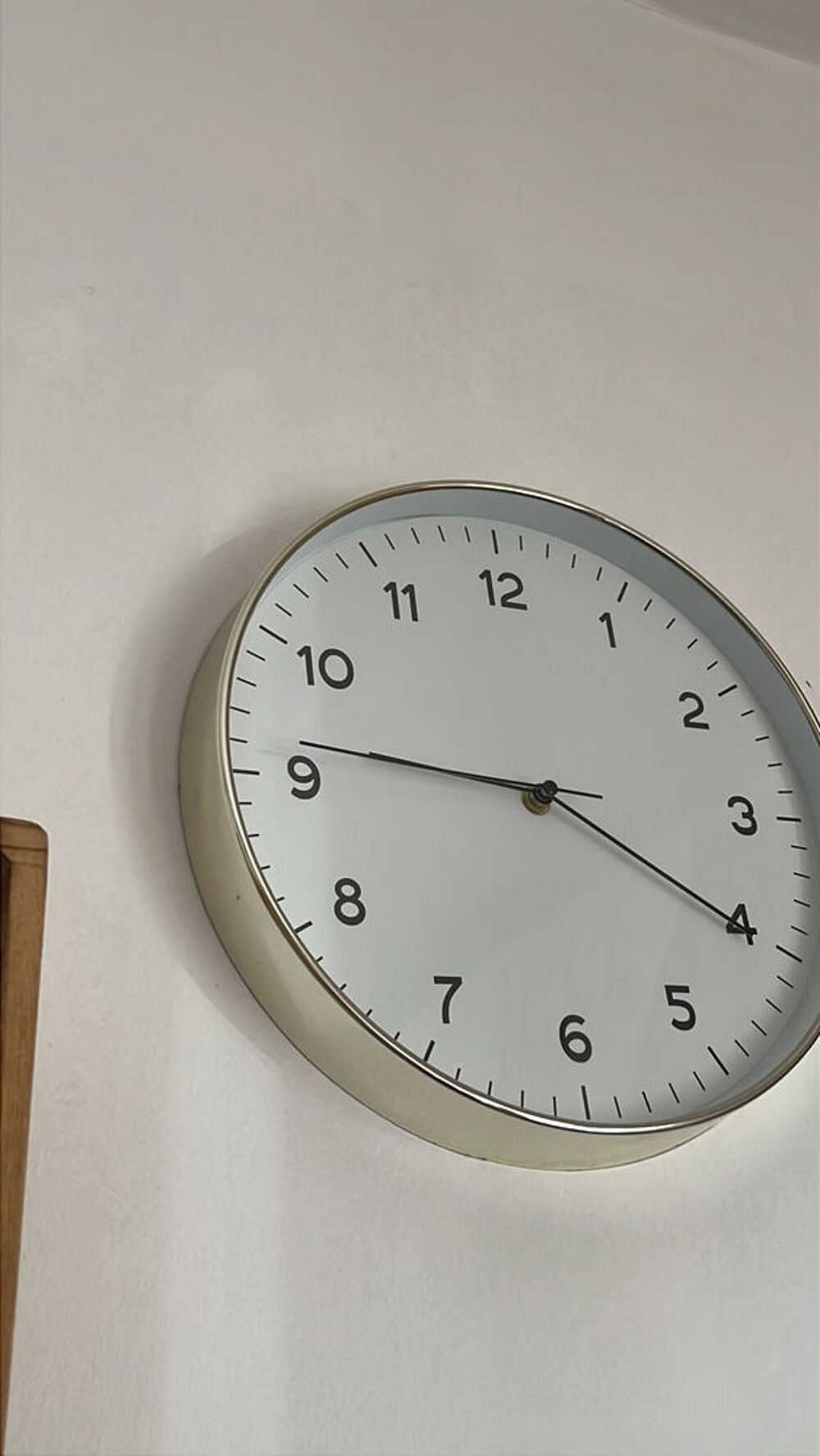 horloge dor&eacute;e Décoration