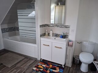  Appartement à louer 3 pièces 56 m²