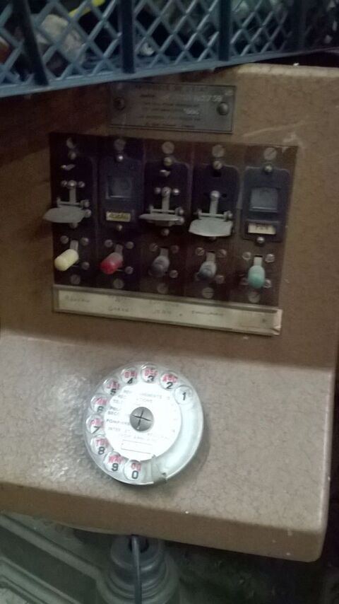 ARTICLES occasion,BROCANTE
D�co, vaisselle, mobilier ... 15 Cordes-sur-Ciel (81)