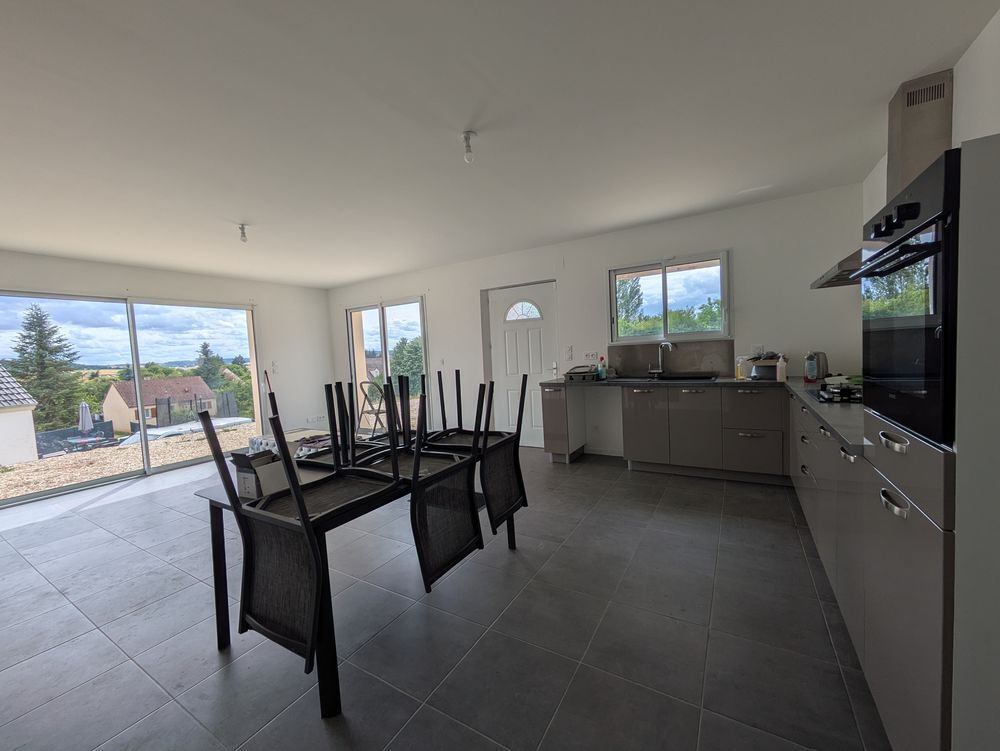 Location Maison entre SENS-89100 et VILLENEUVE S/ YONNE-89500 Étigny