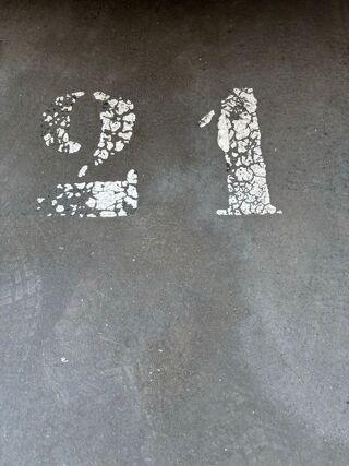  Parking / Garage � louer 8 m� Paris