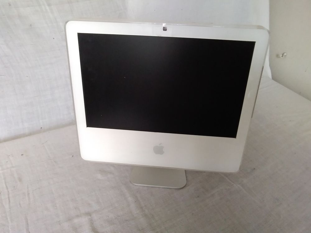 IMac de 44 pouces Matériel informatique