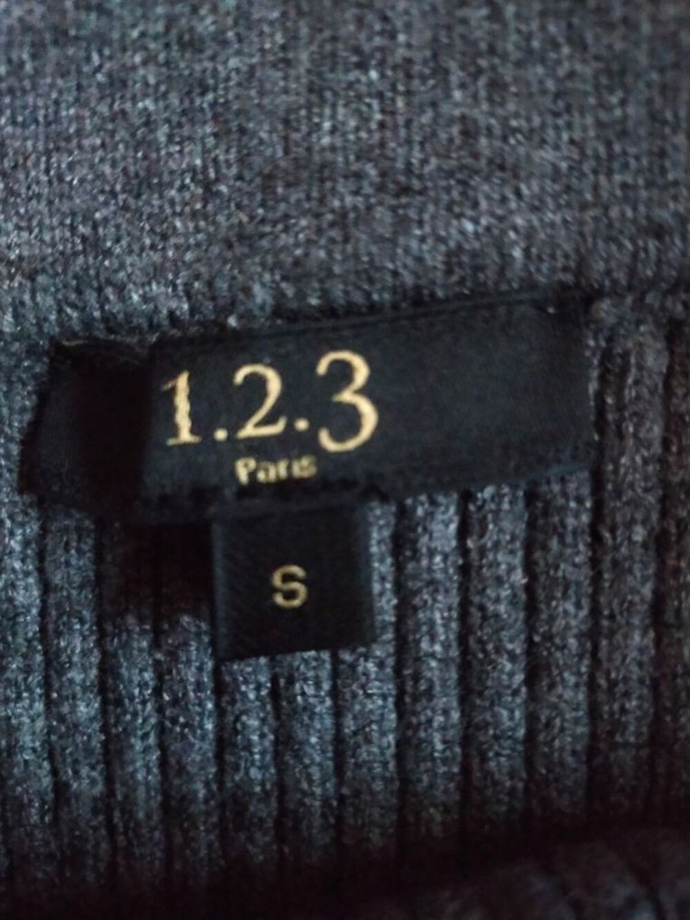Jupe grise maille de la marque "1-2-3". Vêtements