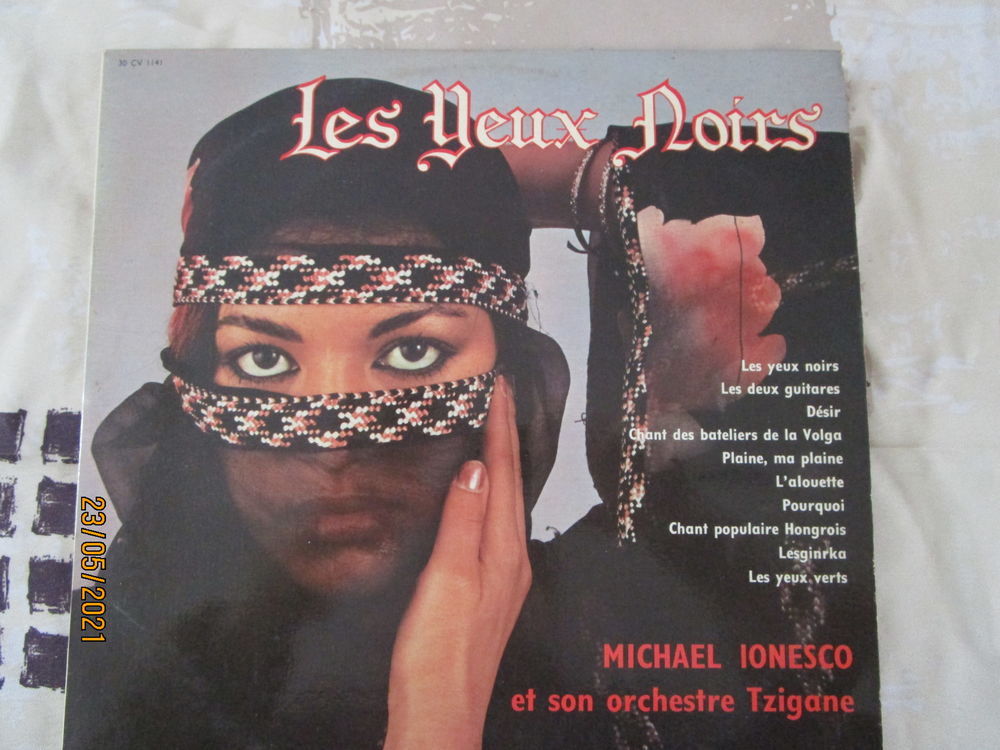 disque vinyle de "les yeux noirs" MICHAEL IONESCO et son or CD et vinyles