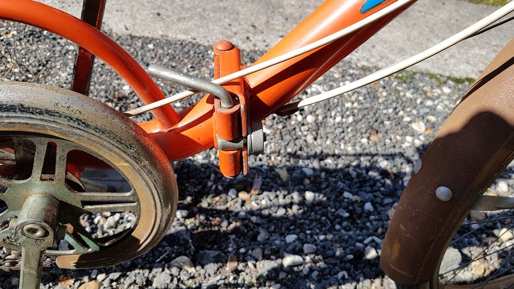 v&eacute;lo vintage des ann&eacute;e 70!!! Vélos