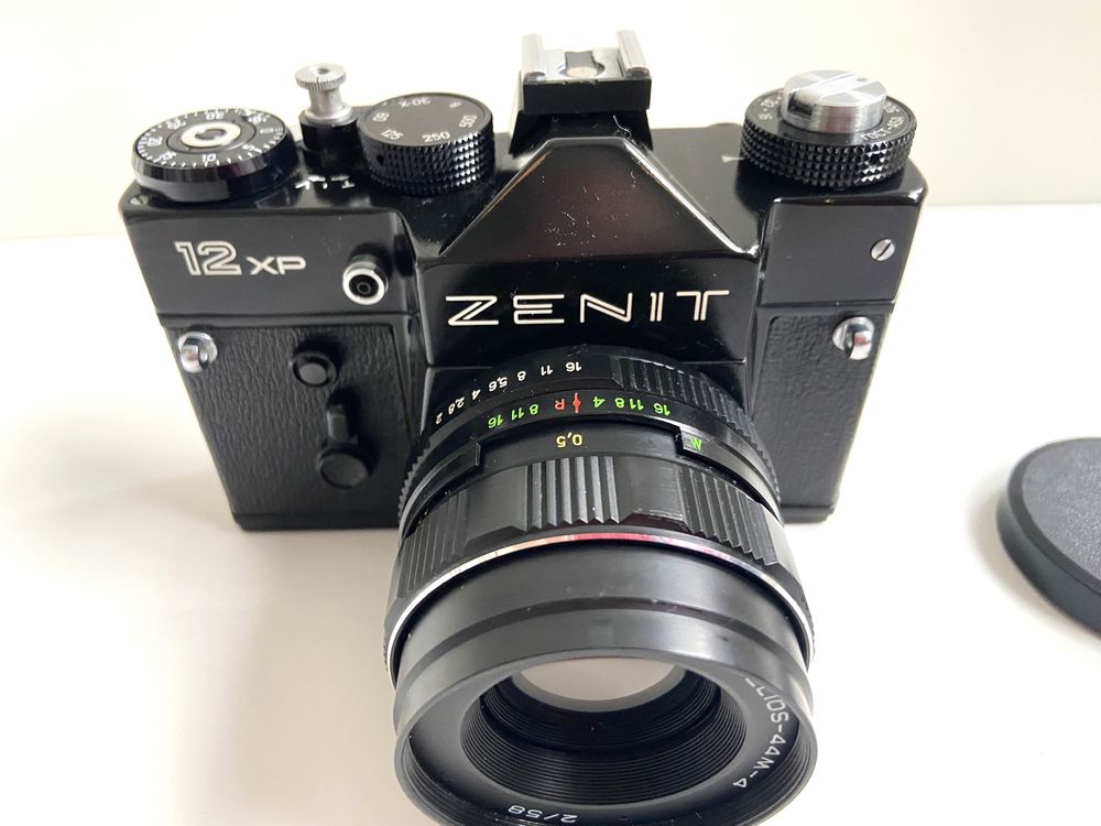 Ancien Appareil Photo Argentique Made in URSS ZENIT 12XP Photos/Video/TV