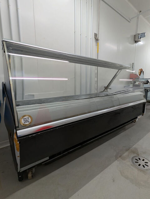 Vitrine � glace 24 bacs
2000 Saint-Malo (35)