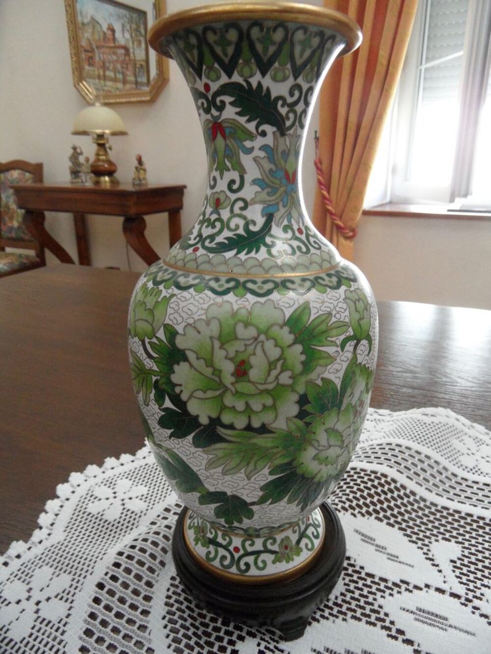 TRES BEAU VASE EN CLOISONE Décoration
