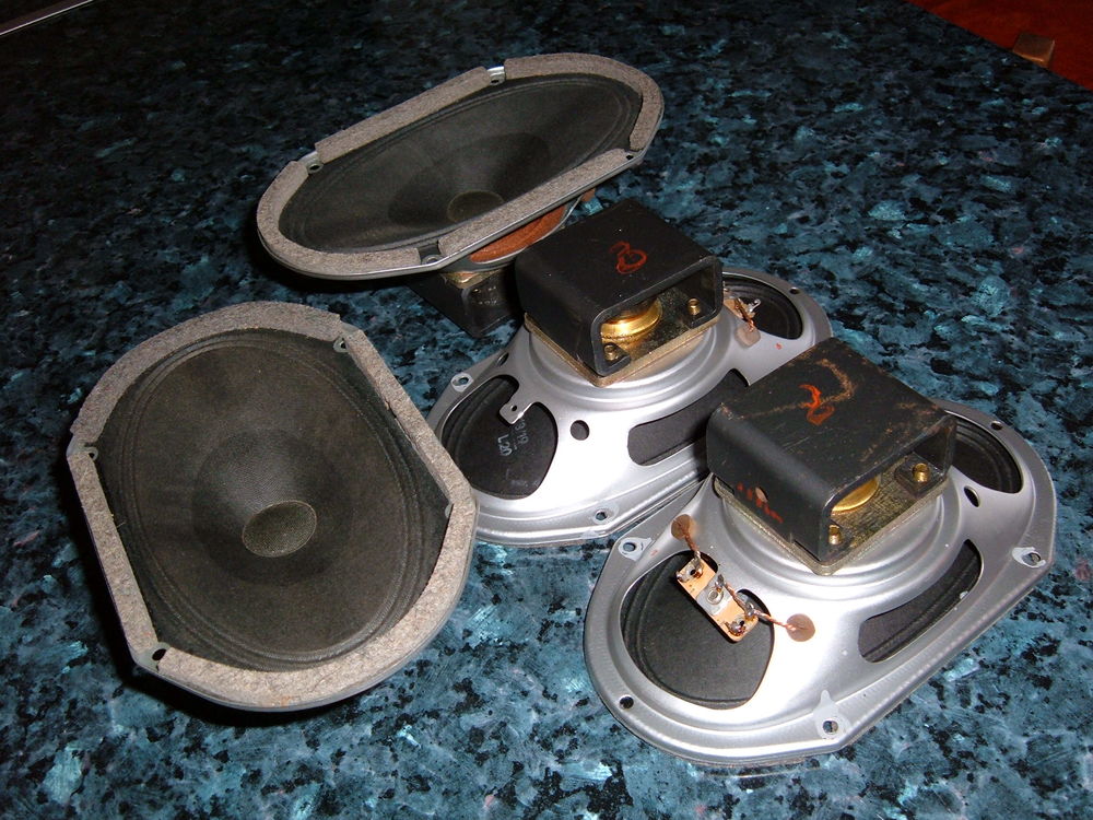 DEW musical or jukebox speakers syst&egrave;me 60' Audio et hifi
