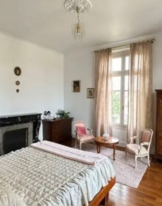  Htel Particulier  vendre 12 pices 450 m