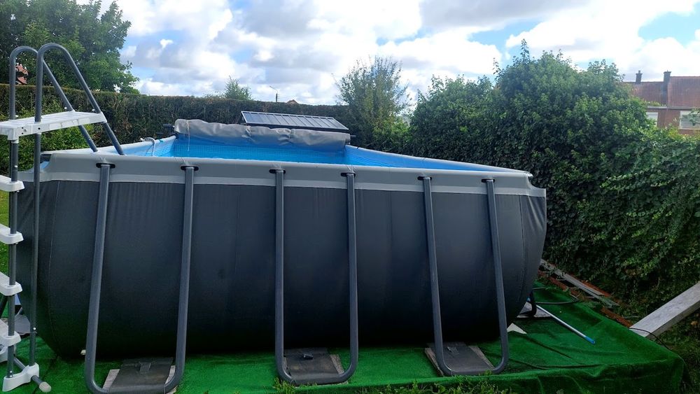 piscine hors sol Intex XTR 32m3 et son &eacute;quipement Jardin