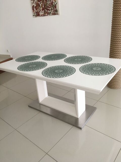 Table salle  manger 0 Perpignan (66)