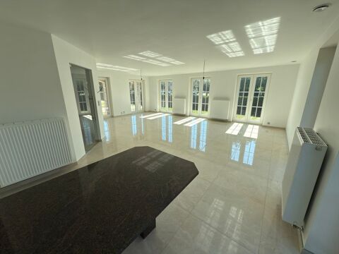  Villa � louer 5 pi�ces 240 m� Warneton