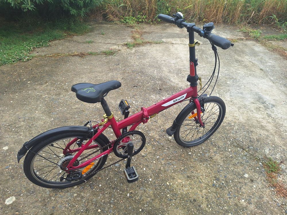 : V&eacute;lo pliant Btwin Hoptown 5 Femme Rose - Id&eacute;al po Vélos