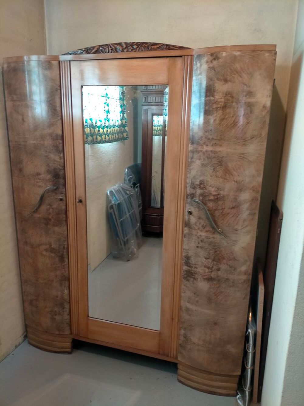 Armoire art d&eacute;co Meubles