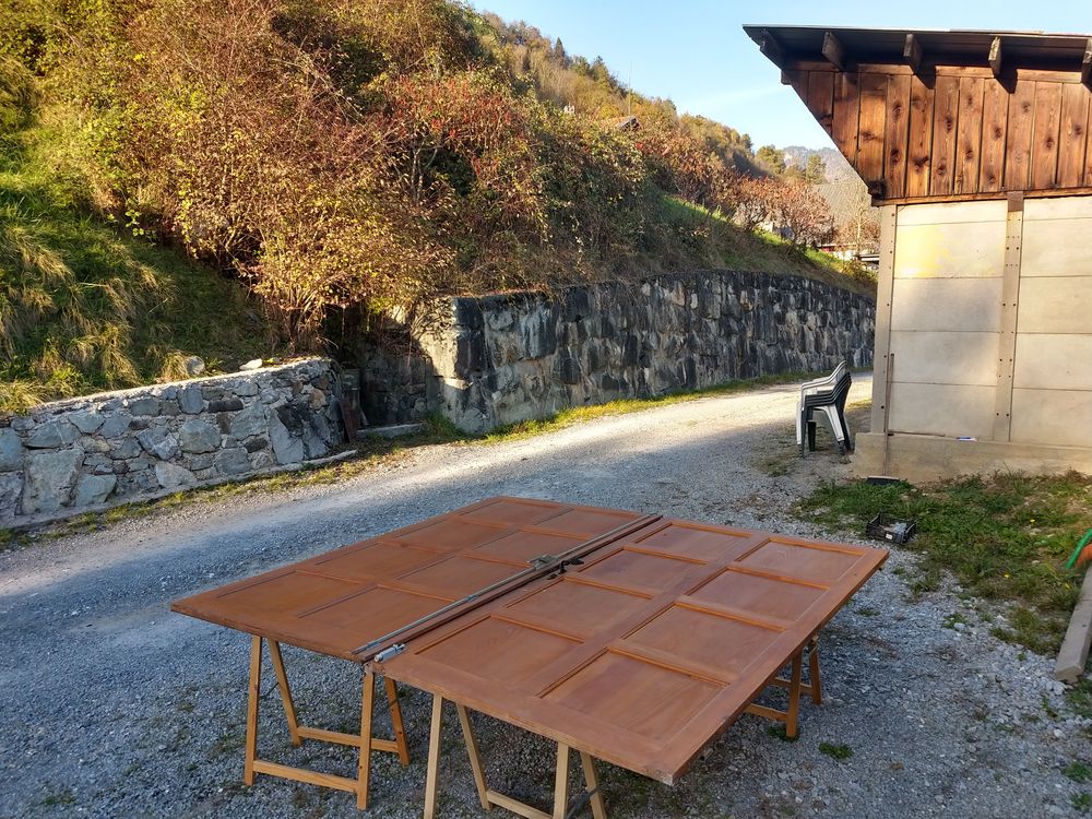 Porte de garage bois massif &agrave; panneaux Bricolage