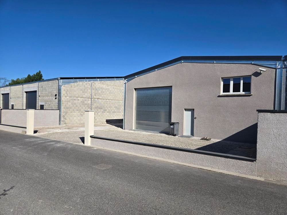 Location Autre DEPOT ? Local d'activité 230m² Valencin