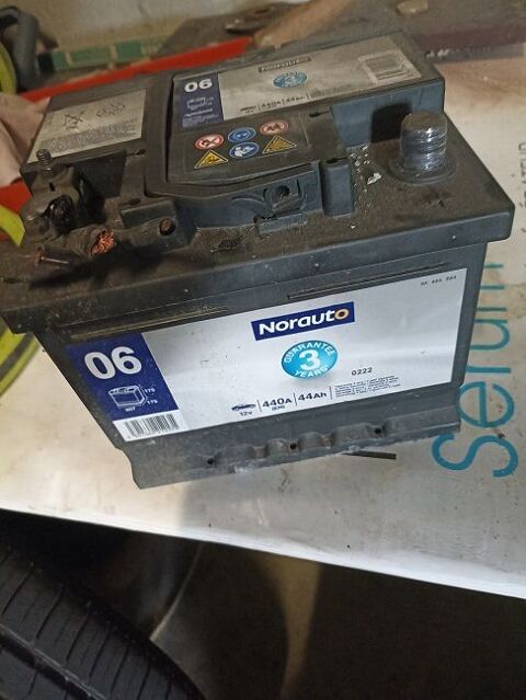 Batterie de voiture 15 Amiens (80)